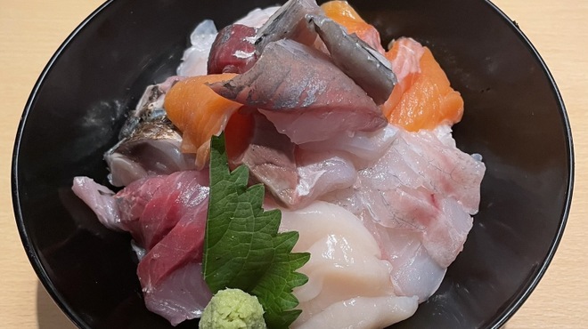 うまいもん酒場日向 - メイン写真: