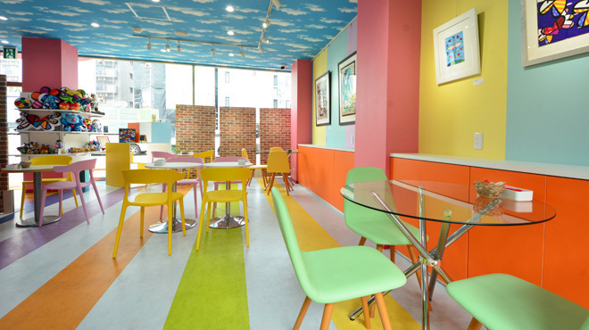 POP ART GALLERY & CAFE - メイン写真: