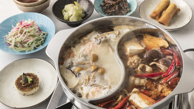 CINA New Modern Chinese - メイン写真: