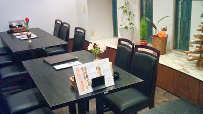 ヨコハマ アジアンダイニング&バー - メイン写真: