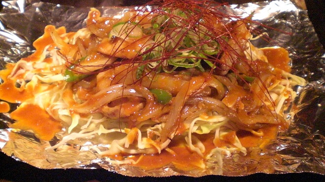Tanaka - 料理写真:辛さ、チョー強烈！韓国唐辛子の威力が効いています。