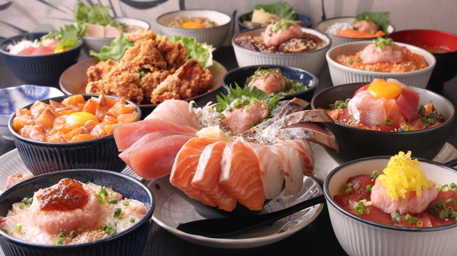 海鮮丼と唐揚げ 百海里 - メイン写真: