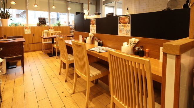 海鮮丼と唐揚げ 百海里 - メイン写真: