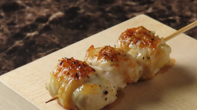 馬刺しと焼き鳥 グルマン三年坂 - メイン写真: