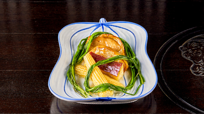 虎萬元 南青山店 - メイン写真: