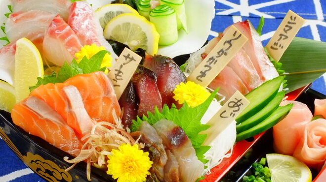 牡蠣と燻屋 かつを - メイン写真: