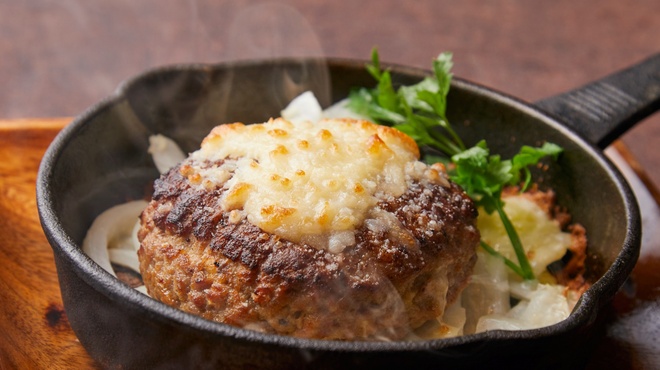 MEAT&WINE WINEHALL GLAMOUR - メイン写真: