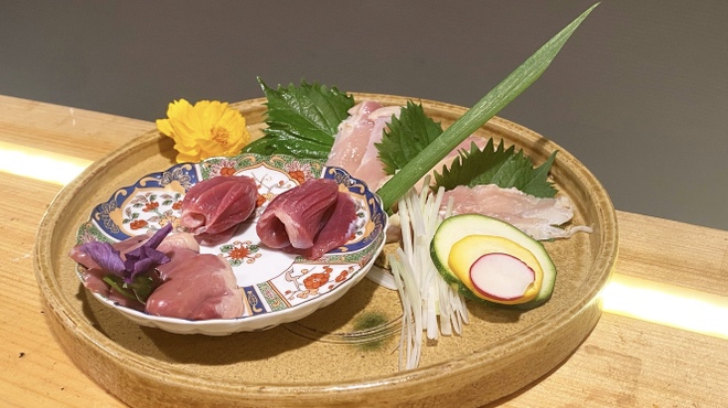 博多水炊きと地鶏串えんま - メイン写真: