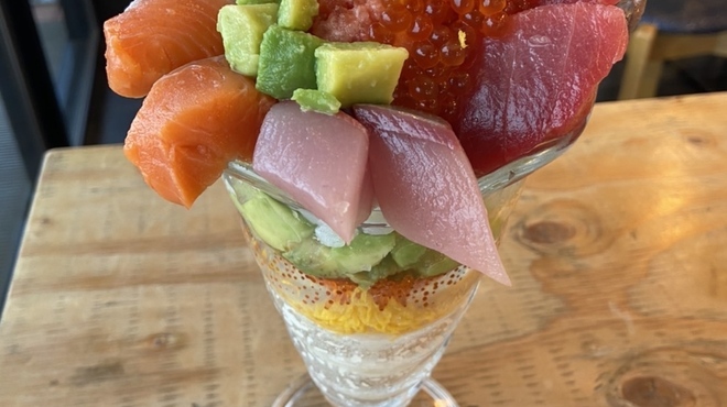 おさしみ天国・小田原海鮮ゴーゴー - 料理写真: