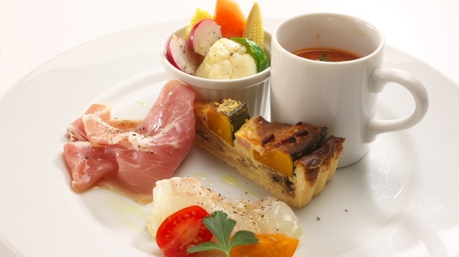 イタリア食堂 ジラソーレ - メイン写真: