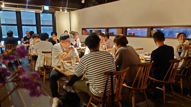 酒とワインと料理 ホリデー食堂 - メイン写真:
