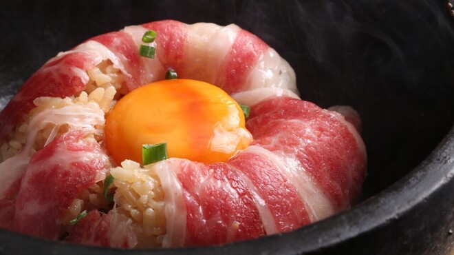 焼肉ホルモン新なるぼんず - メイン写真: