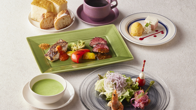 Dining & Bar LAVAROCK - メイン写真: