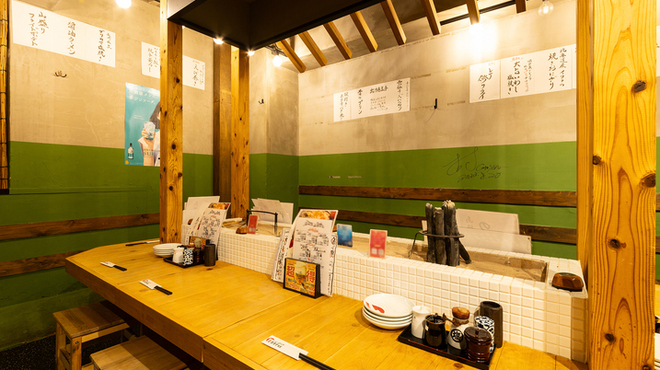 ニューロバタ カタナ食堂 - メイン写真: