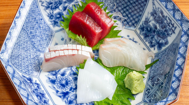 酒ト魚ト汝ト私 - メイン写真:刺身盛り合わせ