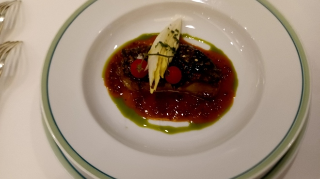 ジャマン - 料理写真:フォワグラソテー、フランス産ドライプラム添え