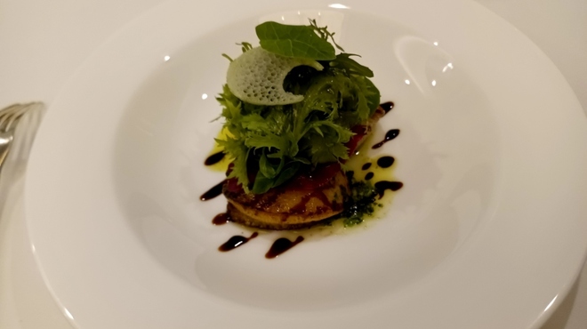 ジャマン - 料理写真:活鮑と淡路産玉葱のコンフィーブルキニョンバターソース
