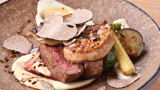 Lier - 料理写真:牛フィレ肉のロッシーニ風