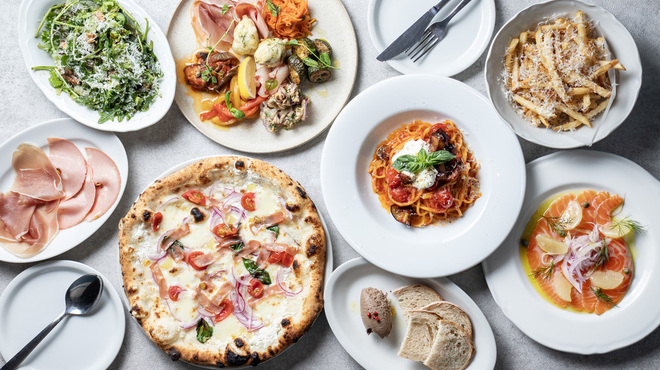 THE CORNER Pizzeria&Cafe - メイン写真:
