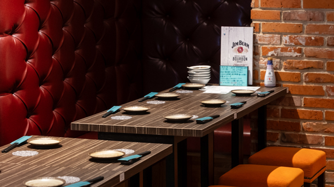 炭・牛・肴 テツ虎 - メイン写真:2名～20名様まで収容可能です。