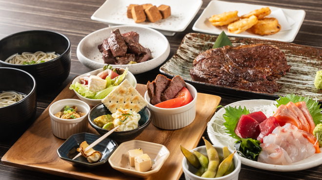 炭・牛・肴 テツ虎 - メイン写真:5,500円コース集合　和物ステーキも