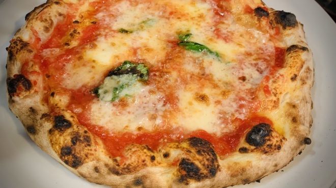 PIZZA BORSA - メイン写真: