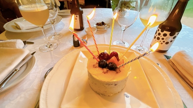 オーベルジュ・ドゥ・オオイシ - 料理写真:ありがとうございます(*ﾟ▽ﾟ*)
  ※ケーキは持ち帰り出来ますよ