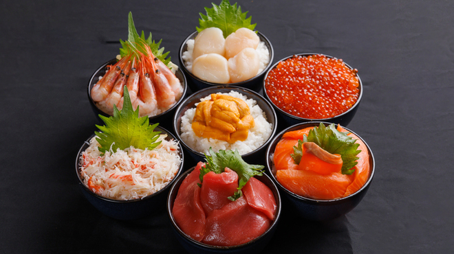 札幌海鮮丼専門店 すしどんぶり - メイン写真: