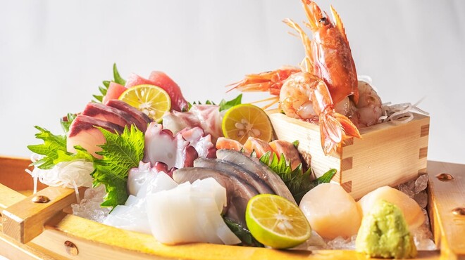 三ノ宮高架下市場 - メイン写真: