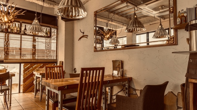 VINDUSTRY - メイン写真: