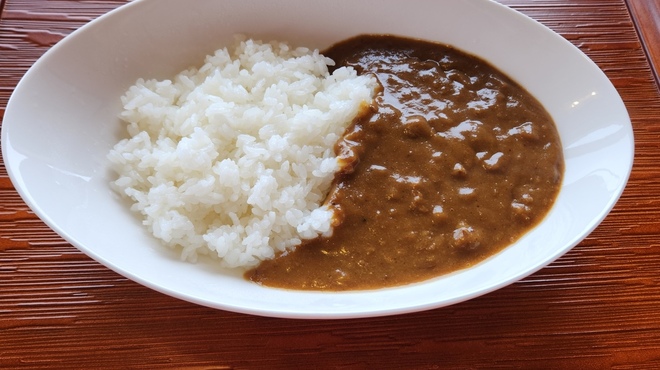そば処 よこ亭 - 料理写真:りんごっこカレー（甘口・辛口）500円