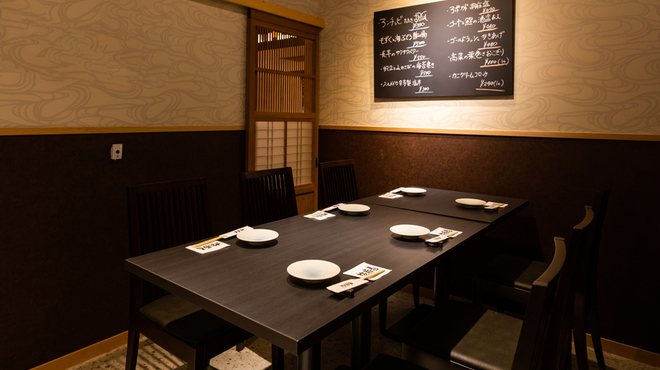 板前バル LIVE FISH MARKET - メイン写真: