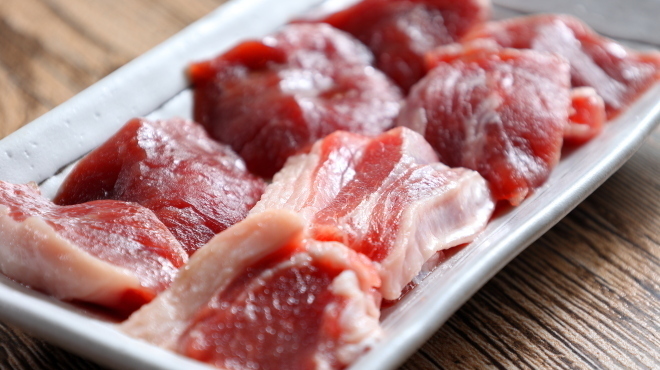 ジンギスカン 椿 - メイン写真:生ラム（アイスランド産）