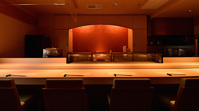 和洋折衷 セントエルモの火 - メイン写真:深夜営業