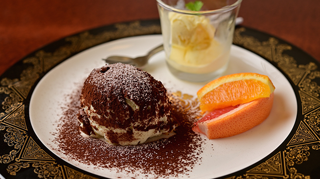 和洋折衷 セントエルモの火 - メイン写真:ティラミス