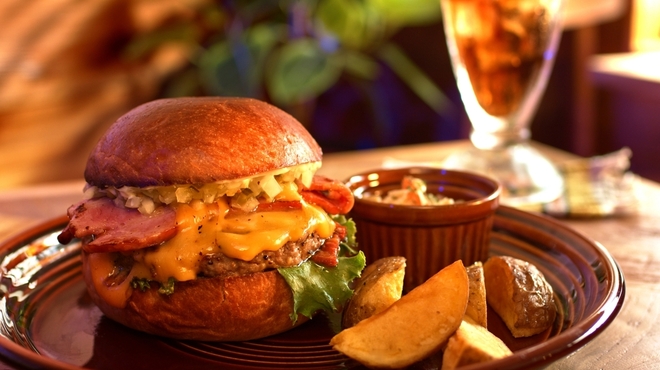 SUNLIT BURGER - メイン写真: