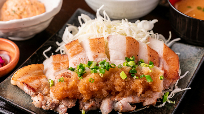 肉もつ屋 神坊 - 料理写真:ランチ