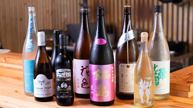 饗コイノボリ - メイン写真:お酒各種