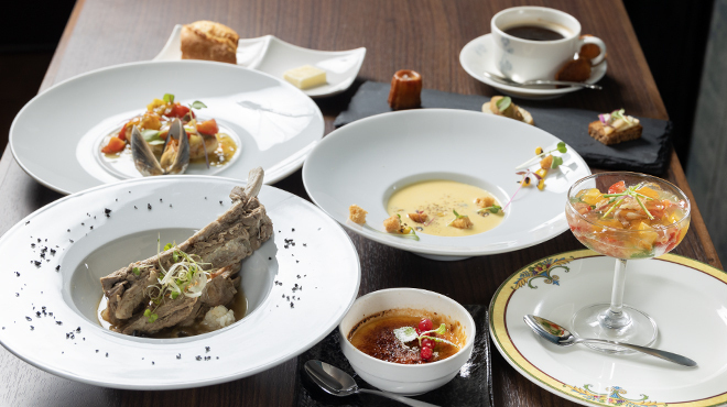 French Bistro un seul - メイン写真:コース　ポワソンヴィアンド