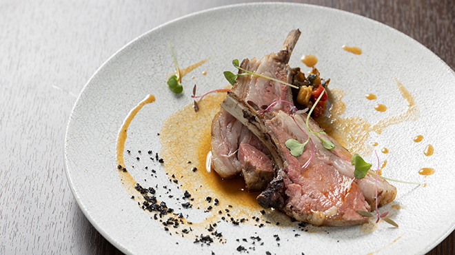 French Bistro un seul - メイン写真:仔羊のロースト
