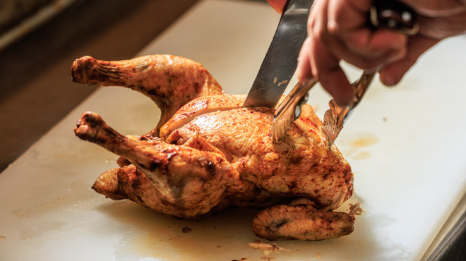 ローストチキンダイニング 吉田チキン - メイン写真: