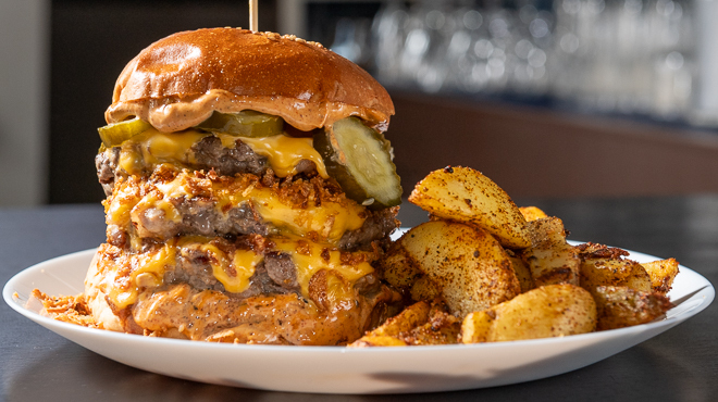 Burger DBrown - メイン写真: