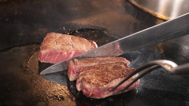 STEAK&HAMBURG HIGE - メイン写真: