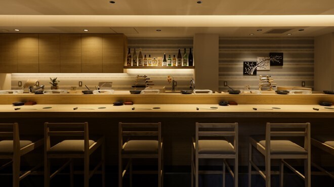 鮨と天ぷら からす - メイン写真: