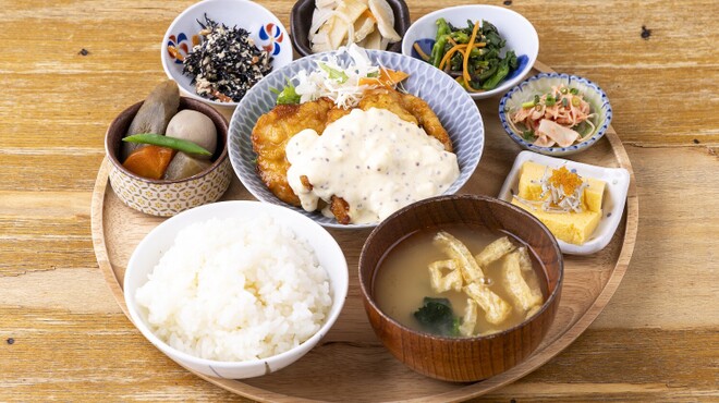 #602 CAFE&DINER - メイン写真: