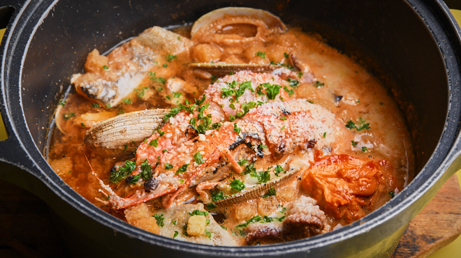 ル・ブション・オガサワラ - メイン写真:ブイヤベース