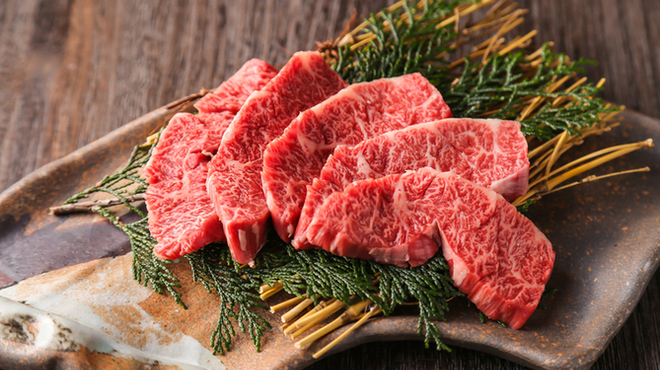 精肉卸問屋直営焼肉店 牛次郎 - メイン写真: