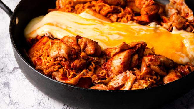 タッカンマリ＆ダッカルビ専門店 ハルハンマリ - メイン写真: