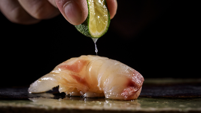 GENTLE Sushi Bar - メイン写真: