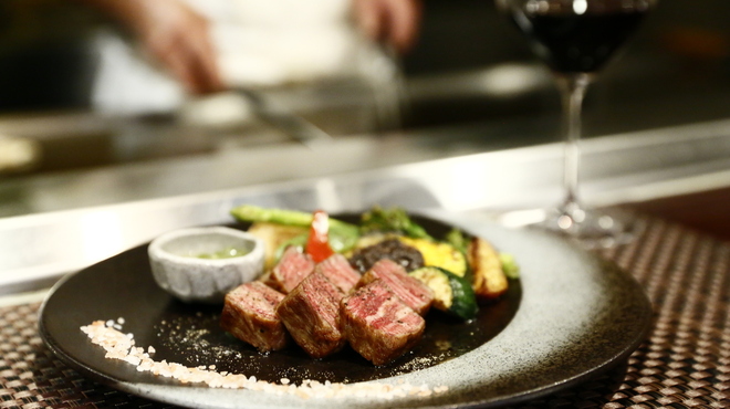 鉄板ダイニング フクダサンチ - メイン写真: